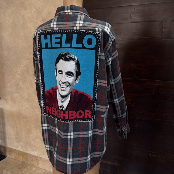 Mr. Roger's Gray Plaid Flannel Shacket Size XL - Picture 3 of 6